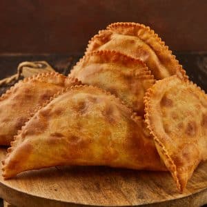 Чебуреки с картофелем и грибами