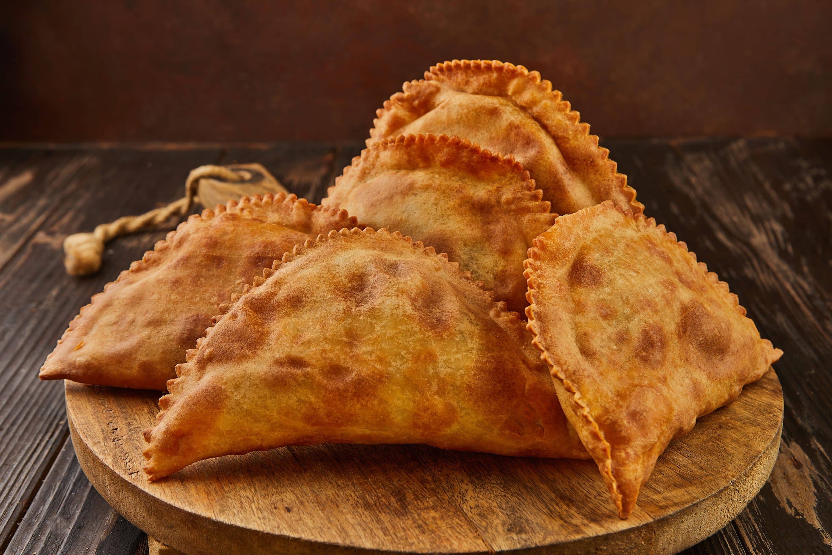 Чебуреки с картофелем и грибами